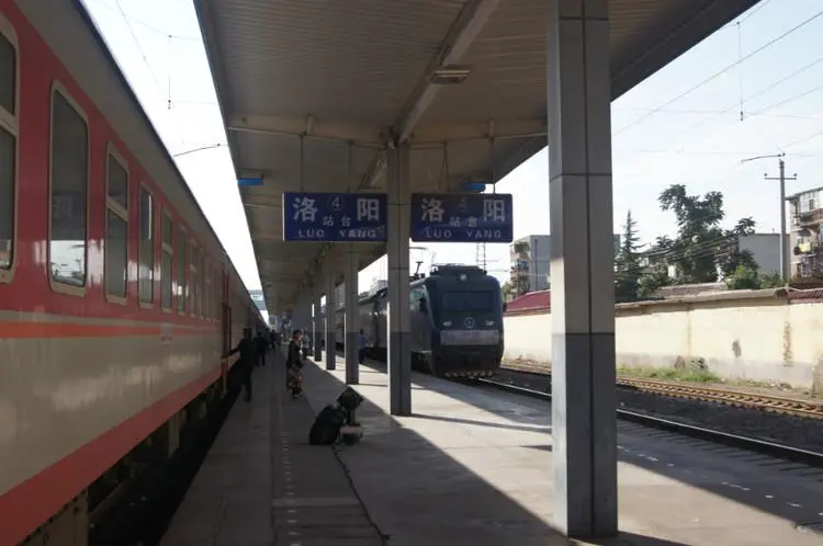 武漢到洛陽物流專線-武漢至洛陽貨運公司